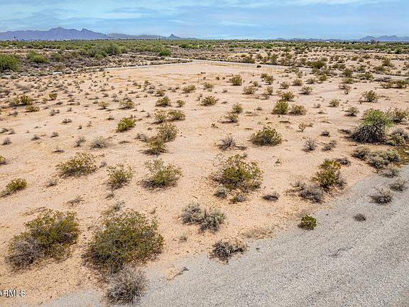 2nd image of 3025 N HUALAPAI Drive #3