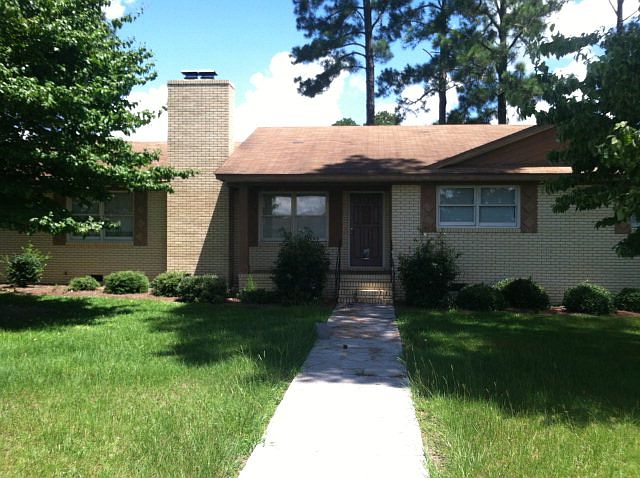 1st image of 152 Lakewood Dr