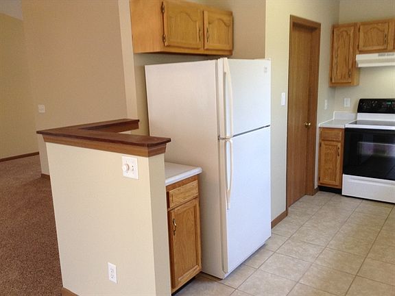 4th image of 430 Little Creek Dr