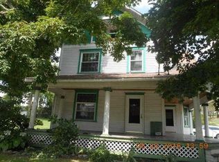 104 W Wood St, Lowellville, OH