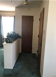 Entry/ Closet