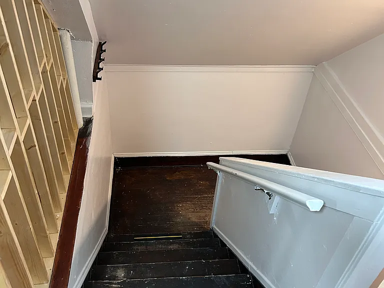 10806 Bernard Ave #3 — Photo 39