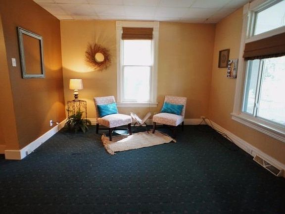 3rd image of 1836 Euclid Ave