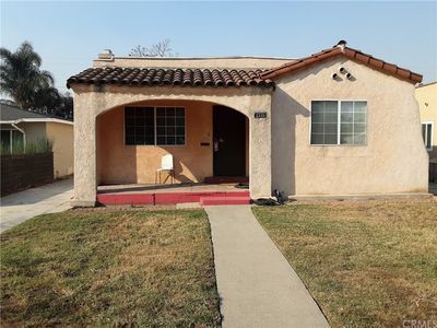 2335 Easy Ave, Long Beach, CA, 90810