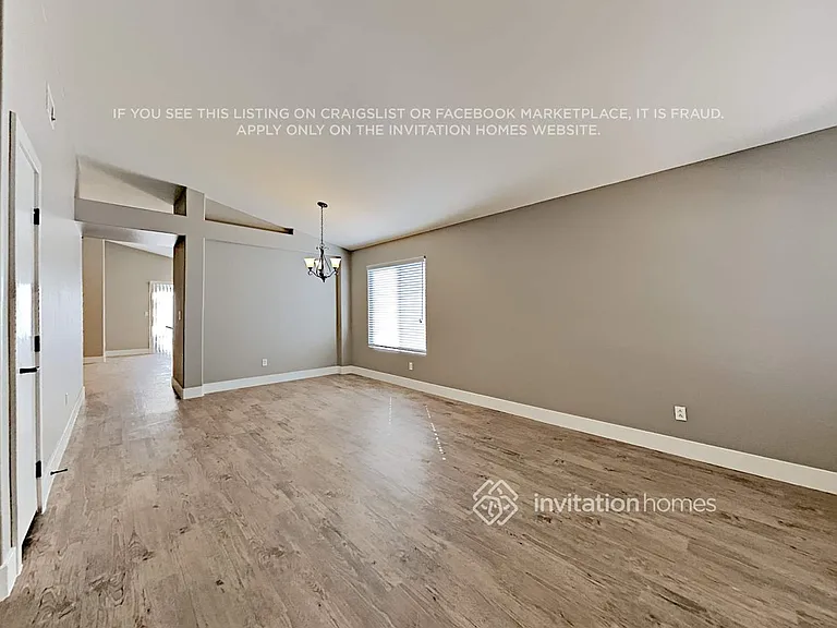 9600 Sky Hollow Dr — Photo 3