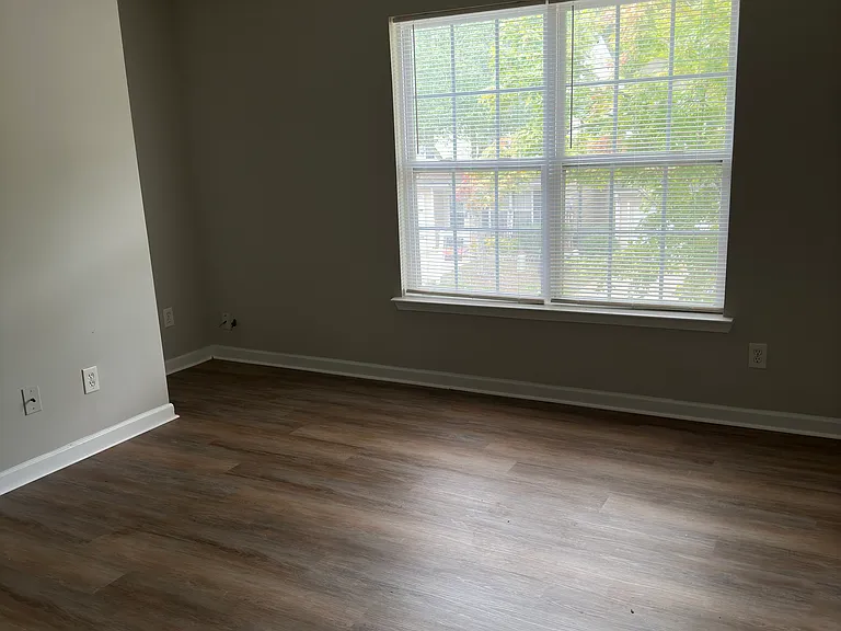 116 Lossie Ln — Photo 11