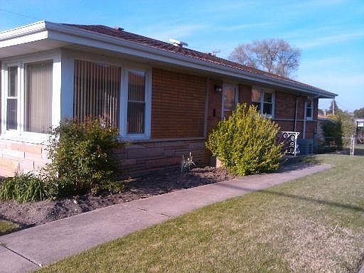 1st image of 2115 Sunnyside Ave