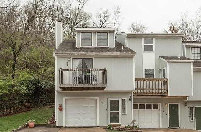 1st image of 1911 W Lawrence Ct