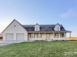 630 E Warner Rd, Essexville, MI 48732