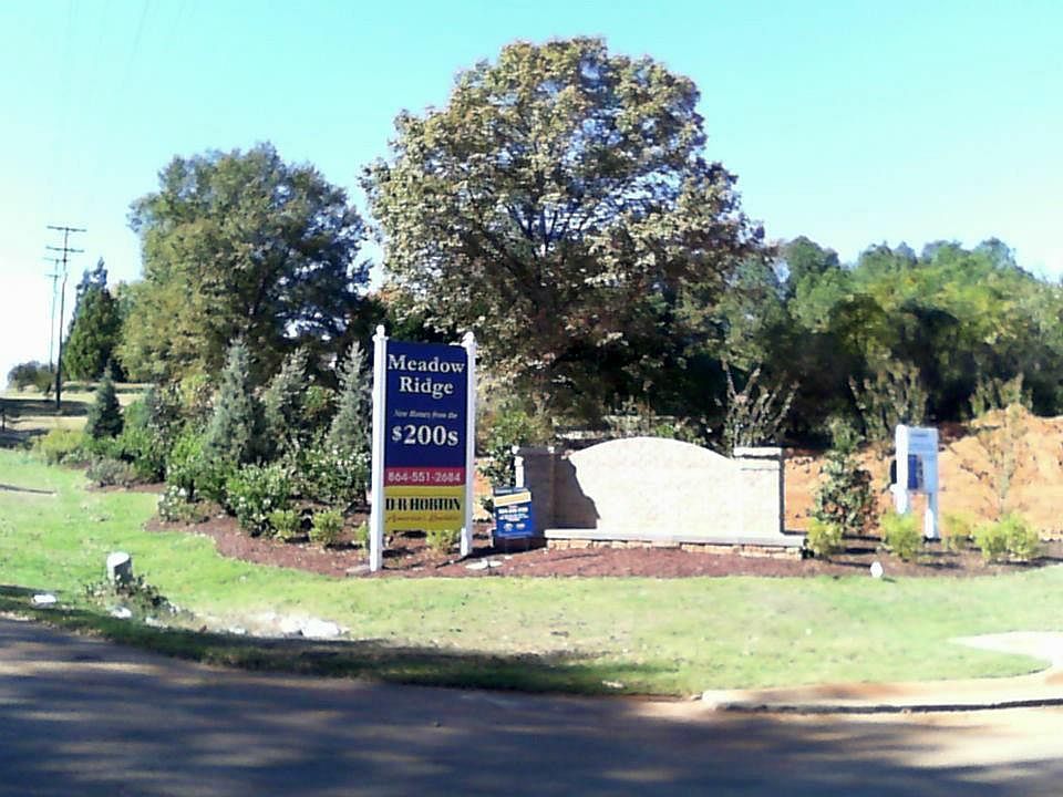2nd image of 129 Dalily Ln