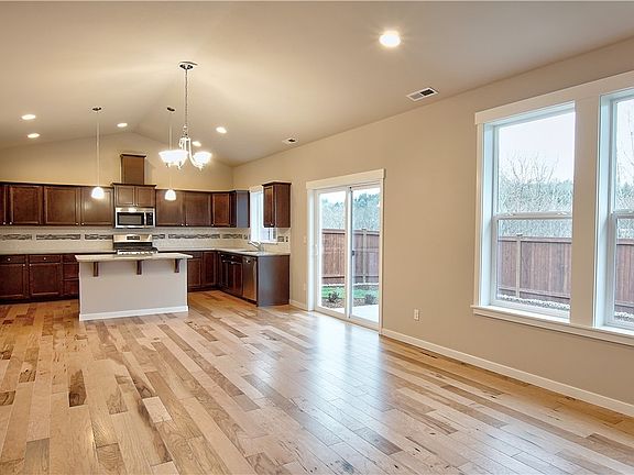 4th image of 1803 River Walk Ln