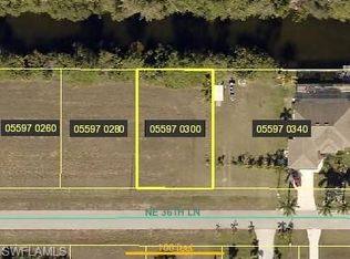 1623 NE 36th Ln, Cape Coral, FL 33909