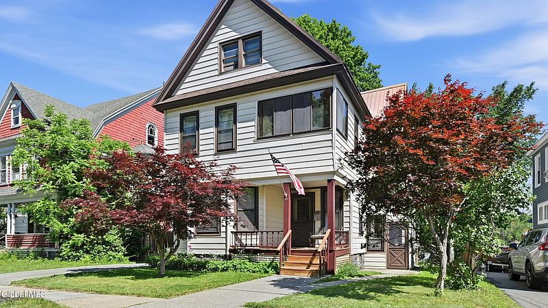 2nd image of 30 Highland Terrace