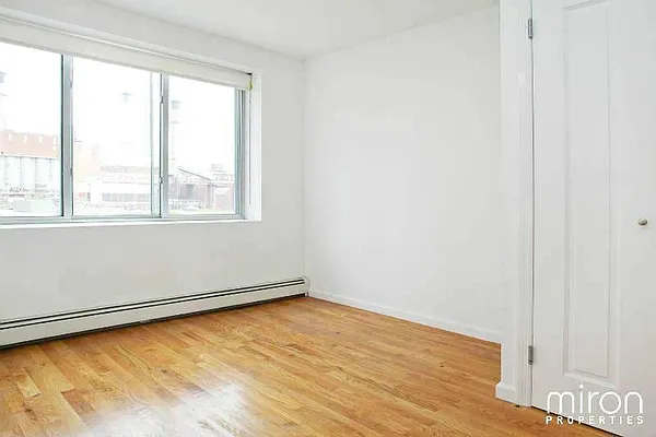 Rented by Miron Properties | media 17