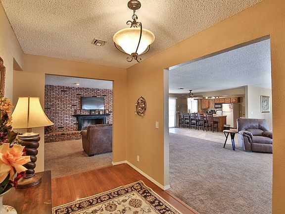 2nd image of 2941 E Serene Ave