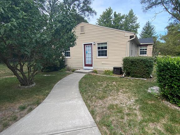 5th image of 241 Susan Dr