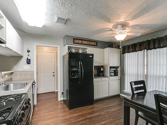 5th image of 1010 W Belgravia Dr