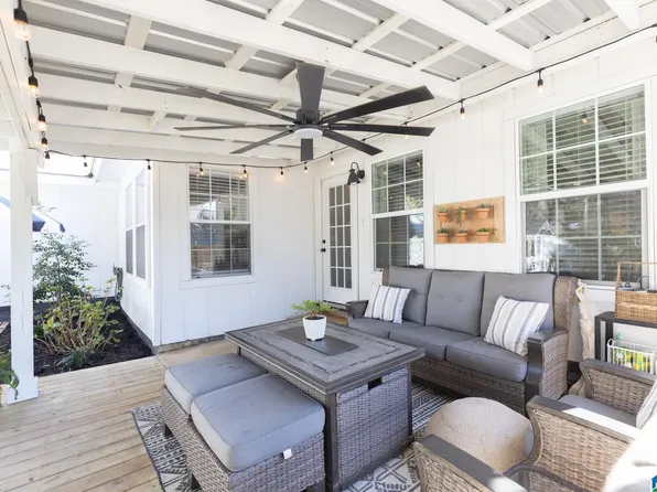 127 Ridgewood Dr, Daphne, AL 36526