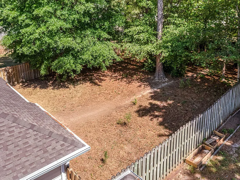 2056 Sylvan Lake Dr — Photo 42