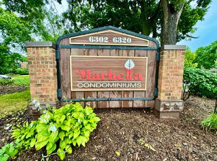 6302 Mineral Point Rd Unit 213, Madison, WI 53705