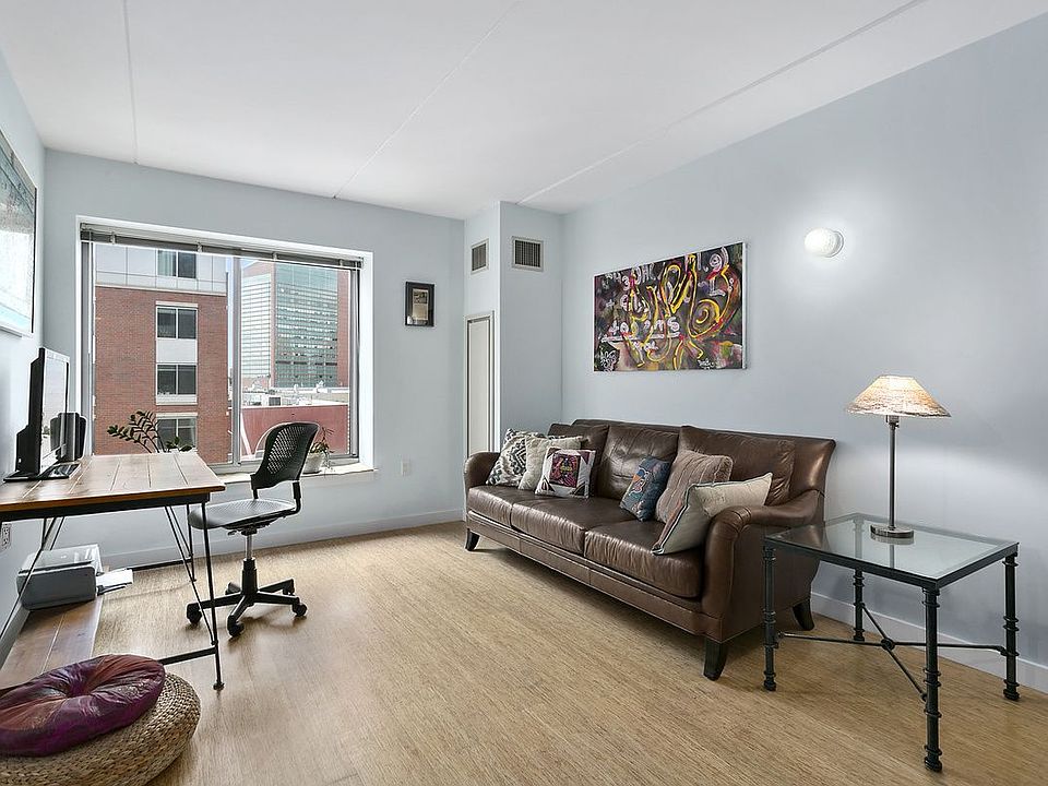 1st image of 212 S Oxford St APT 7A
