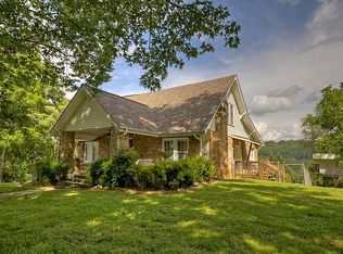 557 E 2nd St, Blue Ridge, GA 30513