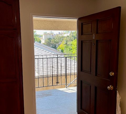 3rd image of 504 E Valencia Ave #B