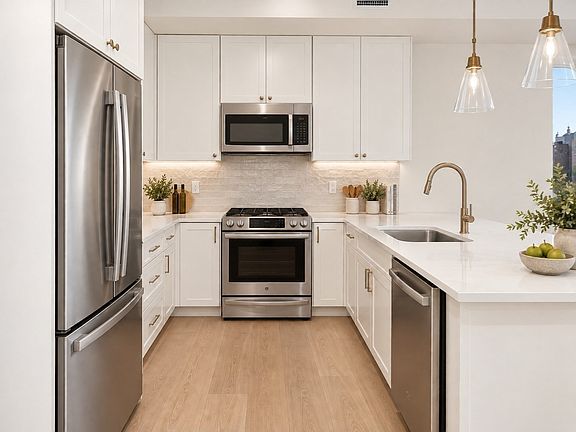 4th image of 28 Geneva St #303