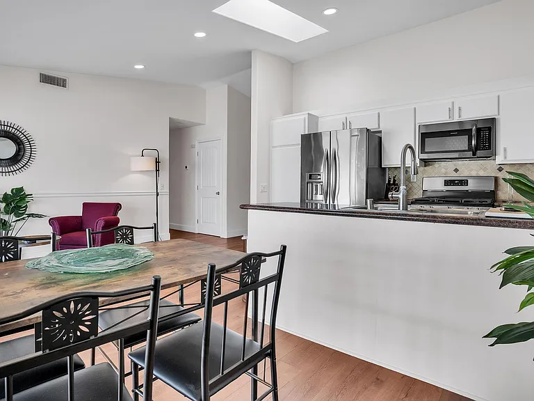 3784 Nectarine Cir #1 — Photo 5
