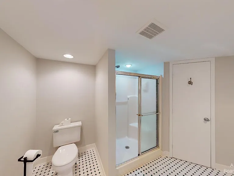1280 Sunset Rd — Photo 40
