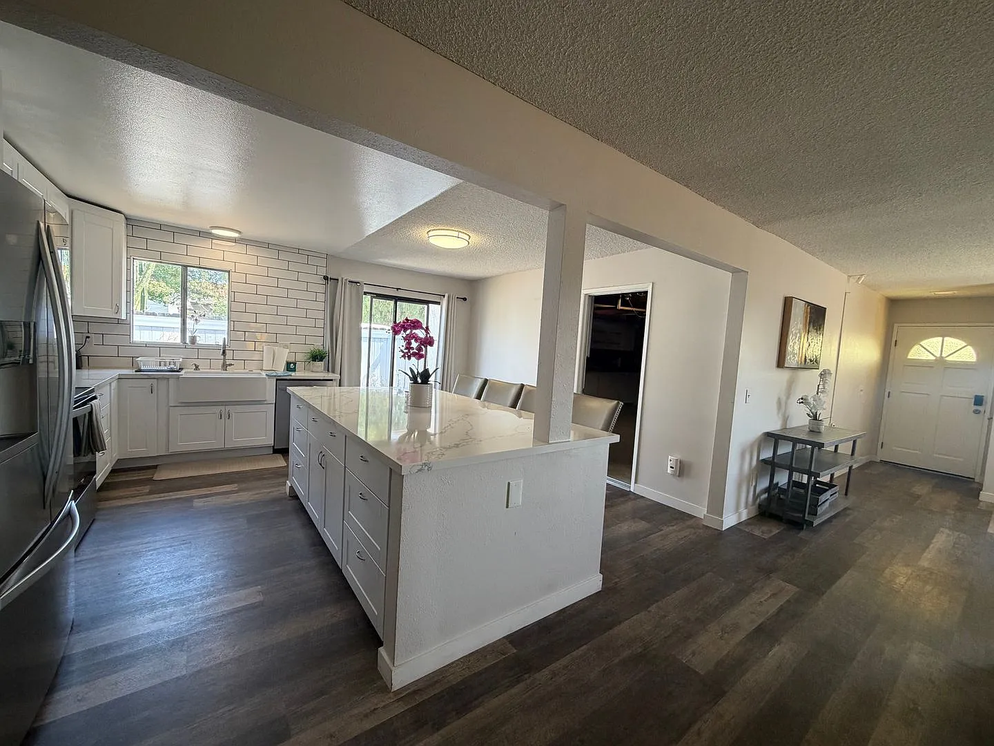 Solar! 3BR 2BA Imperial Beach Home! Pets Ok! — Photo 3