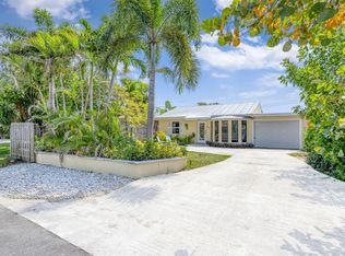 1940 Doffer Ln, North Palm Beach, FL 33408