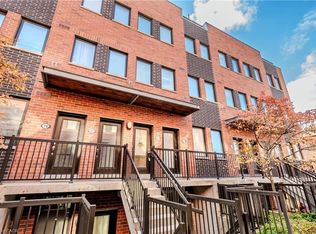 68 Winston Park Blvd #50, Toronto, ON M3K1C3