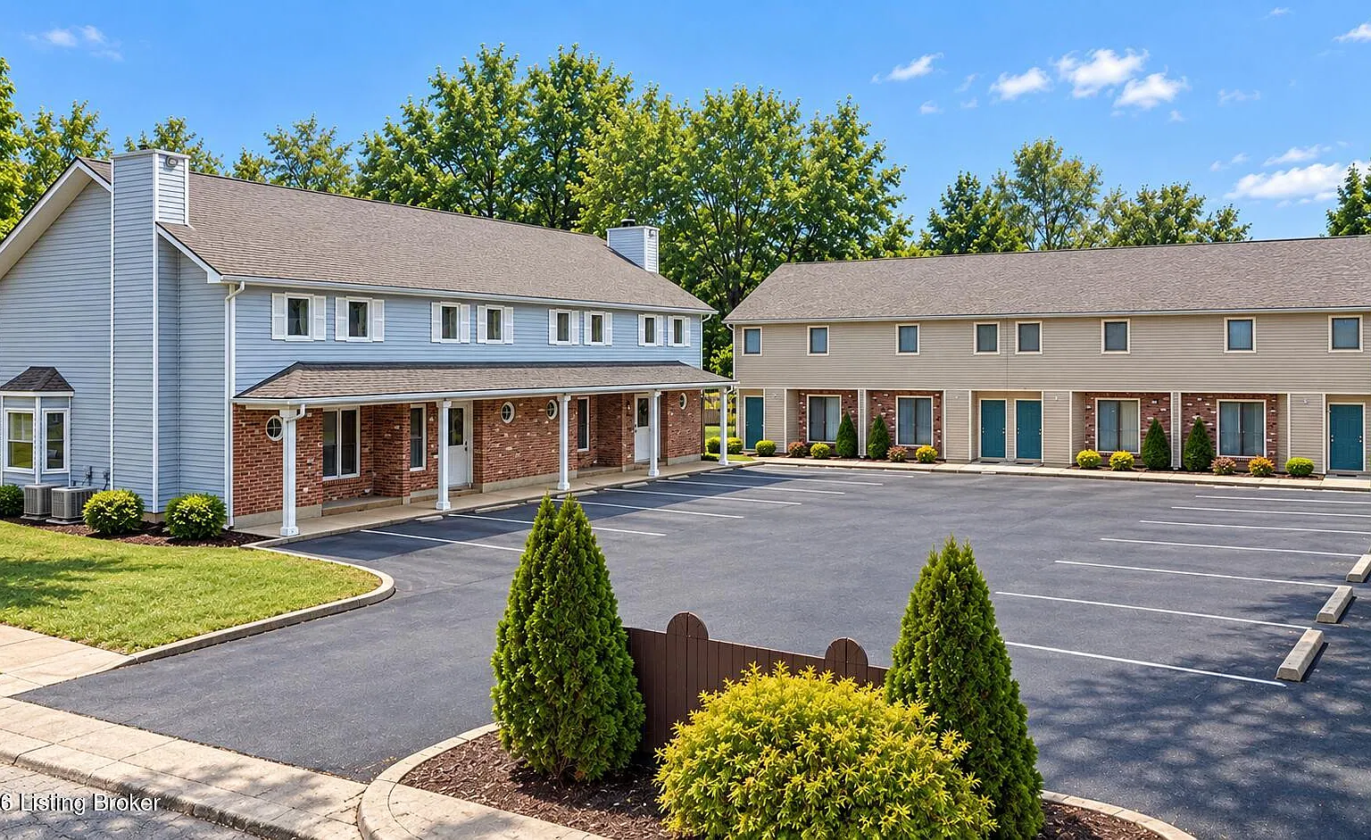 2 bed, 1.5 bath, 1000 sqft, $1,125 — Photo 1