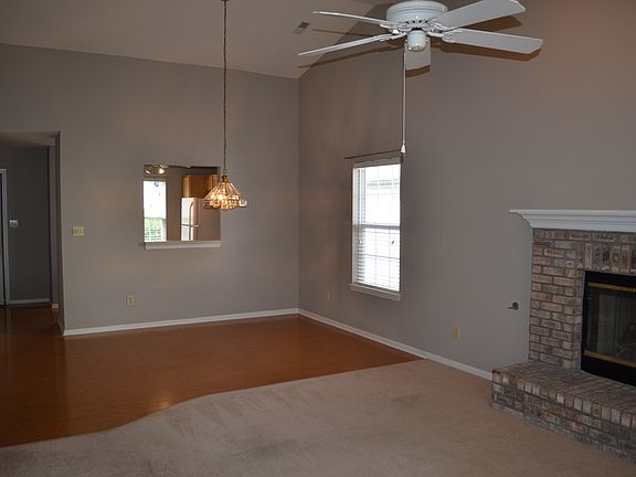 3rd image of 6060 Woodmill Dr