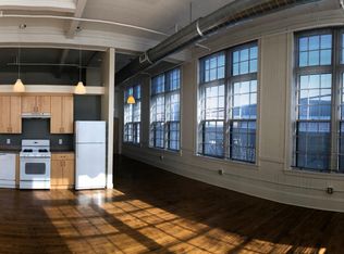 52 Valley St APT 212, Providence, RI 02909