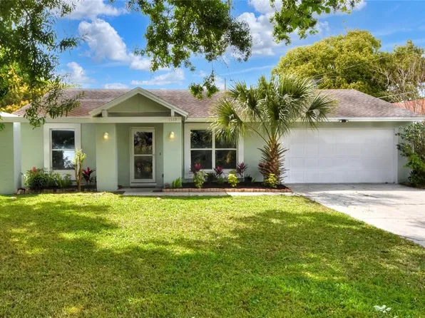 1519 Edgewater Beach Dr, Lakeland, FL 33805