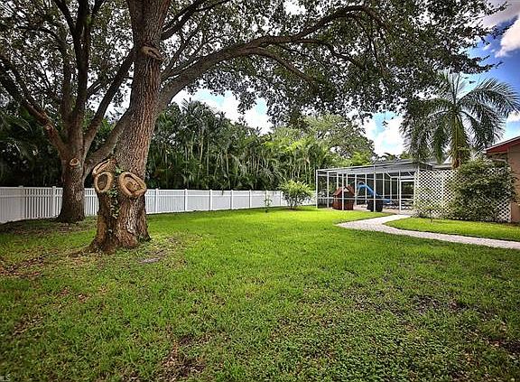 2nd image of 1360 Melaleuca Ln