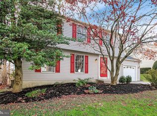 10879 Sandringham Rd, Cockeysville, MD 21030