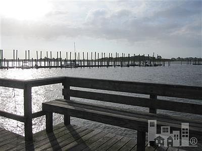 4th image of 7108 Sea Bass Lane