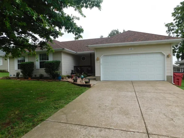 1850 S Casa Grande Avenue, Springfield, MO 65802