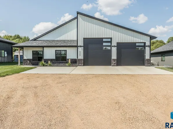 6523 Nordstrom Trl, Wentworth, SD 57075