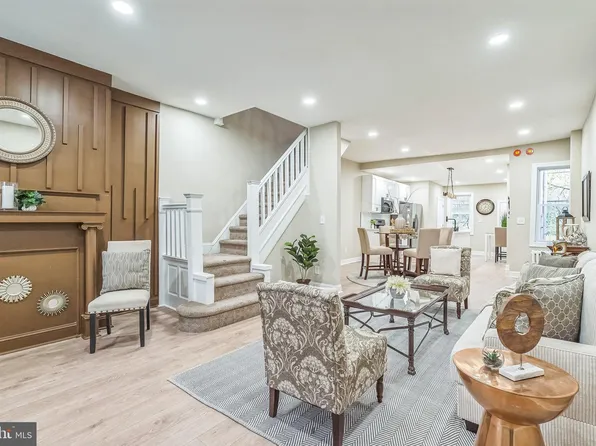 48 W Wyneva St, Philadelphia, PA 19144