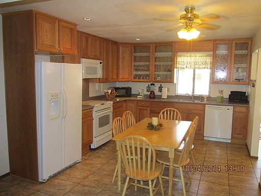 2nd image of 222 Barretta St APT 8