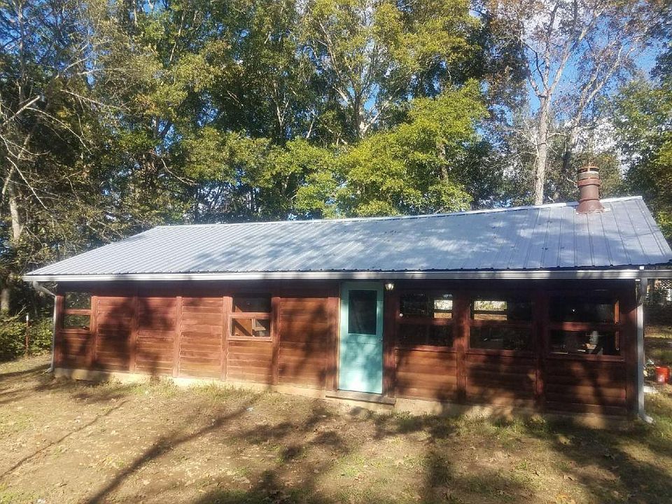 1st image of 3416 N Cove Dr