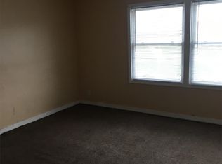 1233 W Mullan Ave, Waterloo, IA 50701