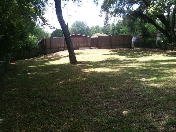 3rd image of 7803 Lemans Dr