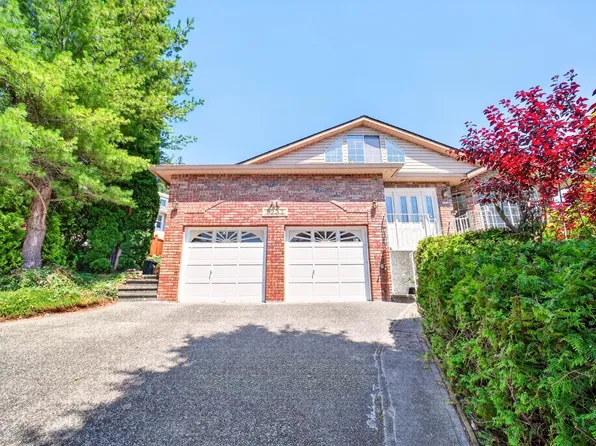 1237 Durant Dr, Coquitlam, BC V3B 6Y4
