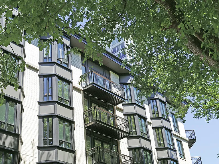 11 Marche Apartments — Photo 38