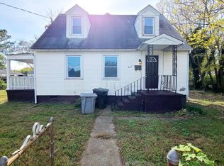 417 W Pembroke Ave, Hampton, VA 23669